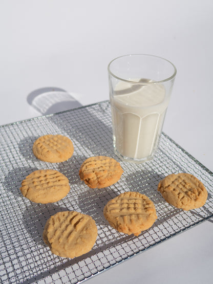 Peanut Butter Sandie Cookies