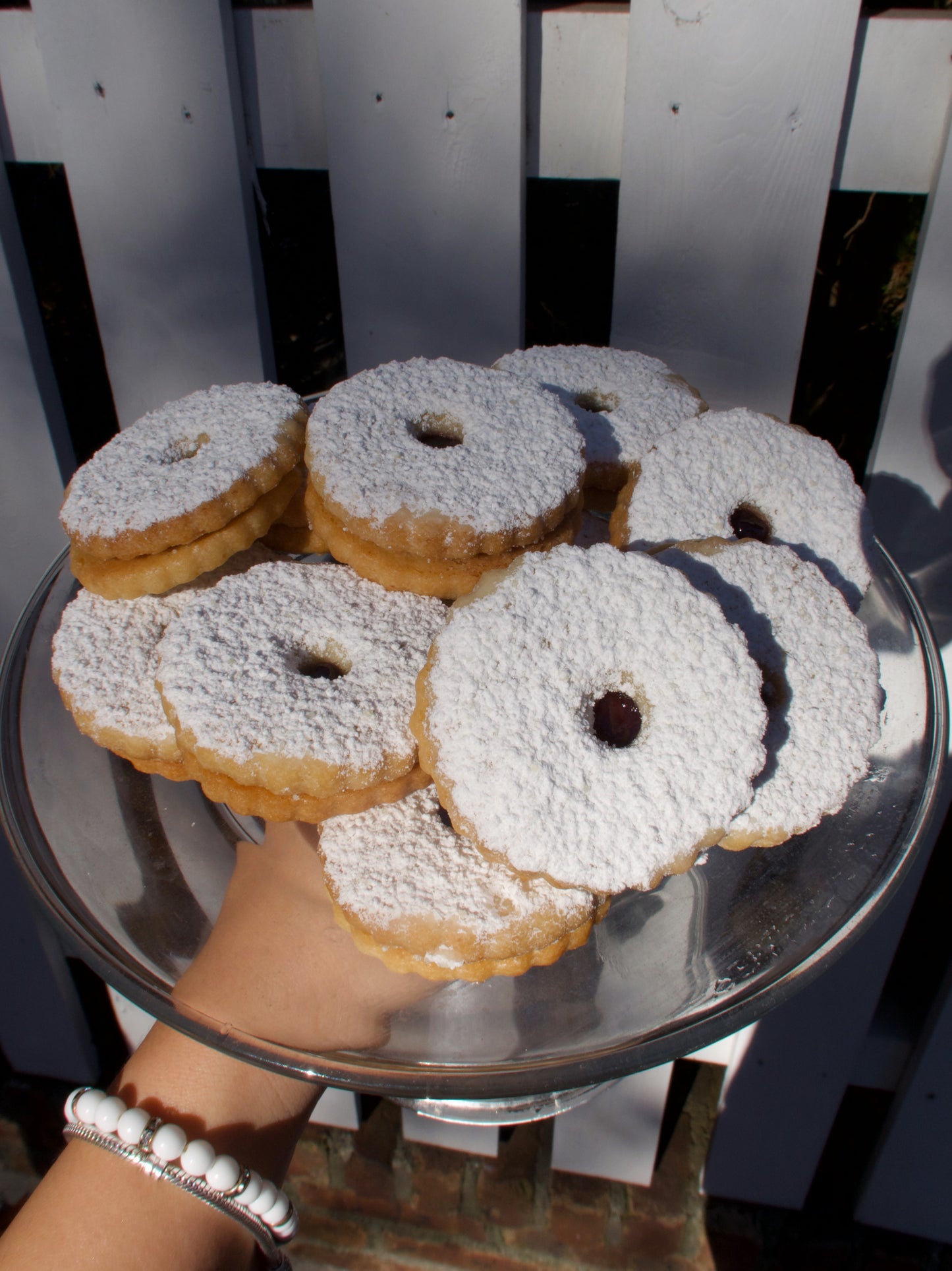 Linzer Cookies