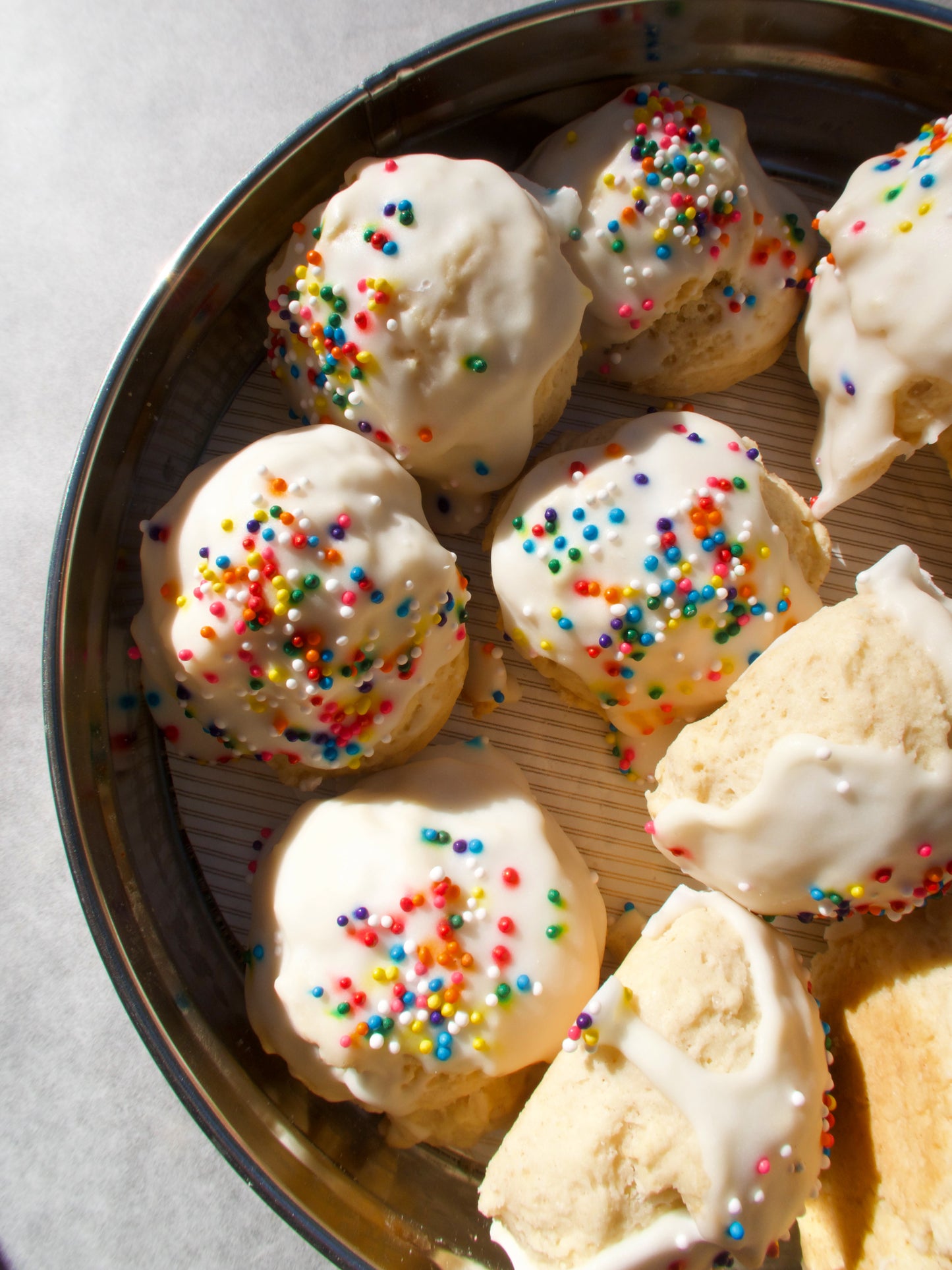 Italian Knot Cookies